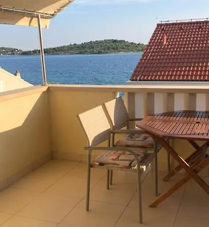 Apartament Lili Lovetovo Vodice