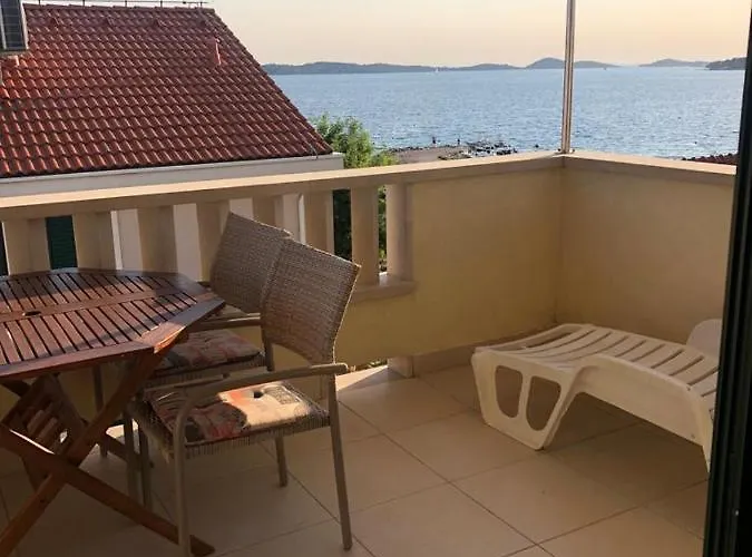 Lili Lovetovo * Vodice