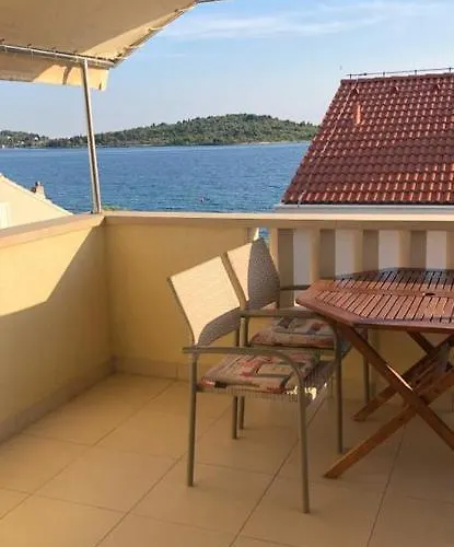 Apartman Lili Lovetovo Vodice