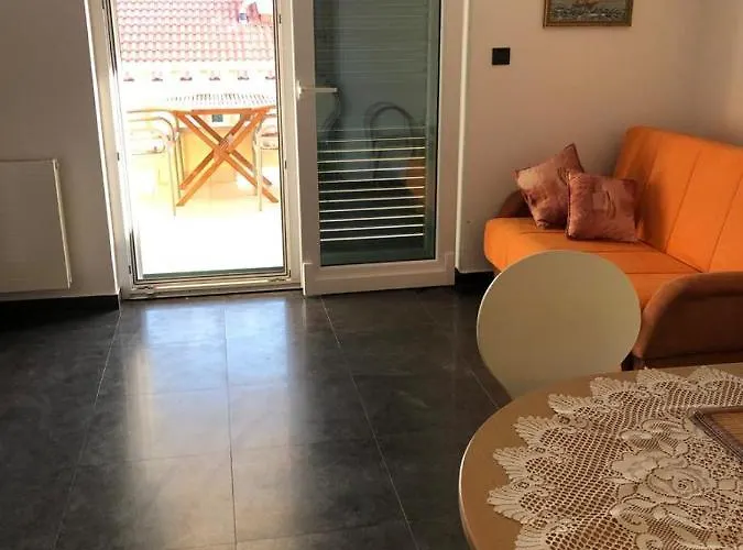 Lili Lovetovo Apartman Vodice