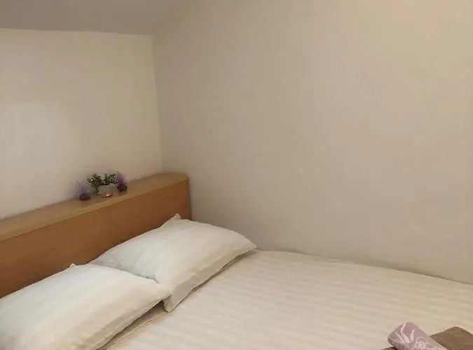 Lili Lovetovo Apartman Vodice