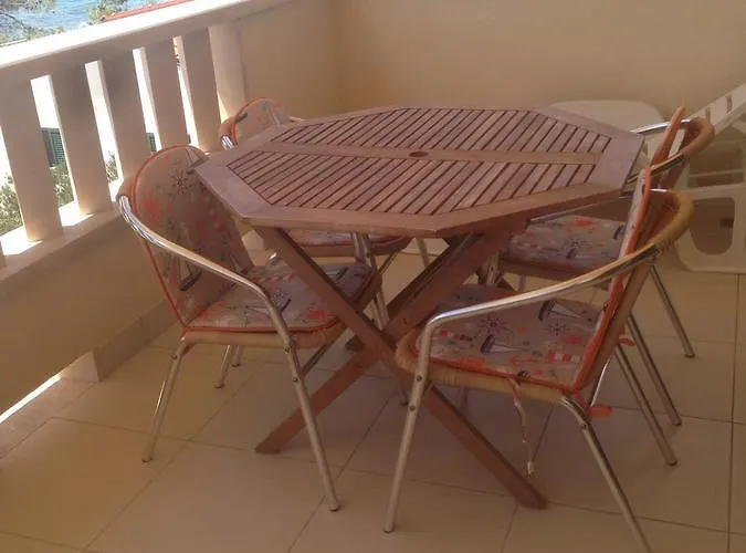 Apartman Lili Lovetovo Vodice